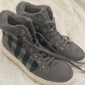 Marc Fisher - MFFellow3 W’s Sz 9 Black Grey Checkered High Top Sneakers